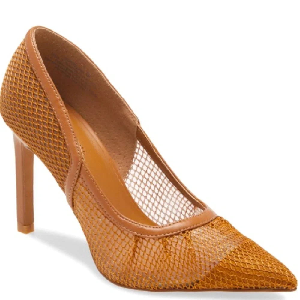 The Open Edit Mesh Pump is a perfect combo of sophistication& sass. Brown Sz8.5 - Picture 1 of 6